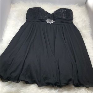 Black strapless dress